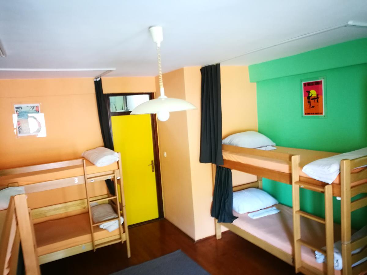 Balkaneros Hostel Мостар Екстер'єр фото